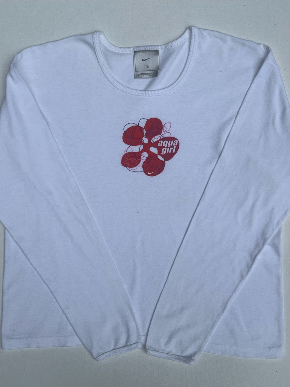 🏊🏼‍♀️Vtg Y2k Nike “aqua girl” l/s tee🏊🏼‍♀️